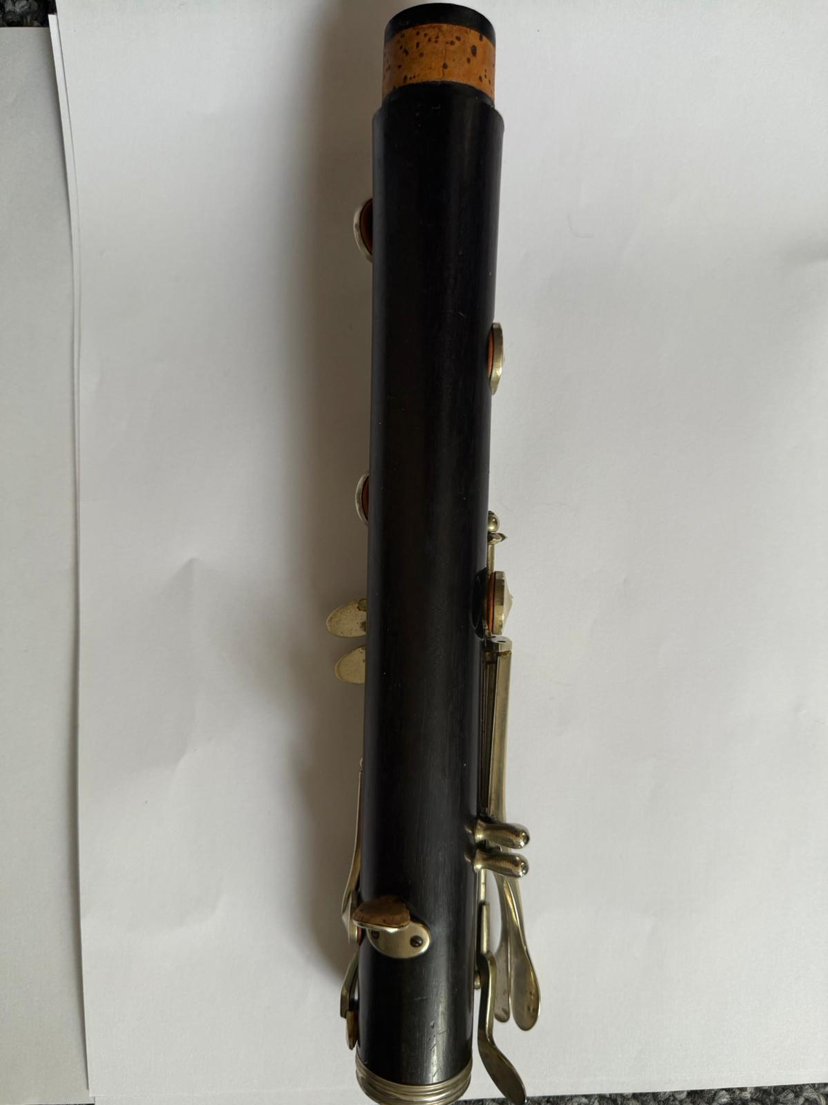 Selmer Centered Tone Bb Clarinet - Image 28